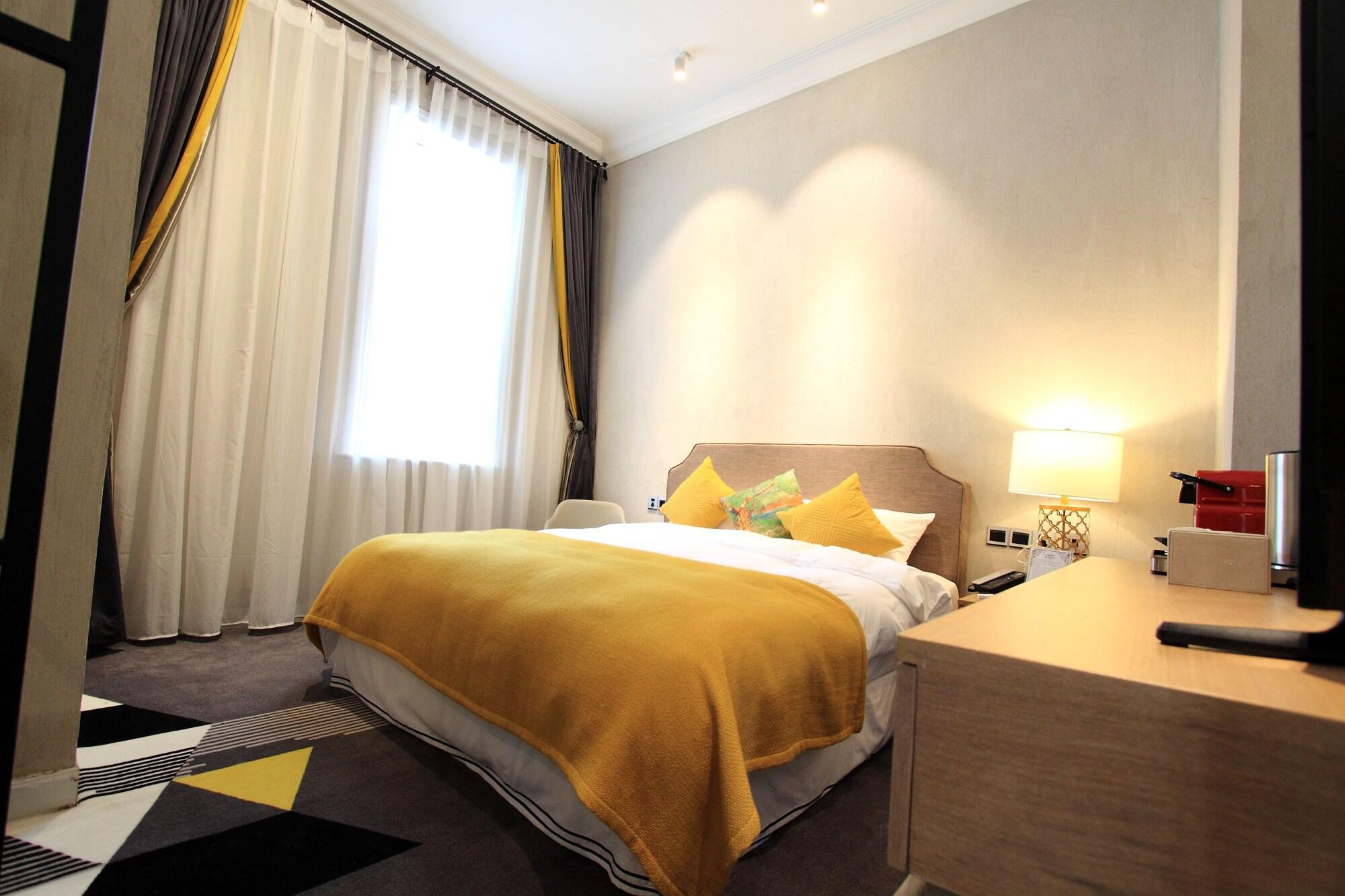 No.5 Hengshan Road Cultural Hotel Ціндао Екстер'єр фото
